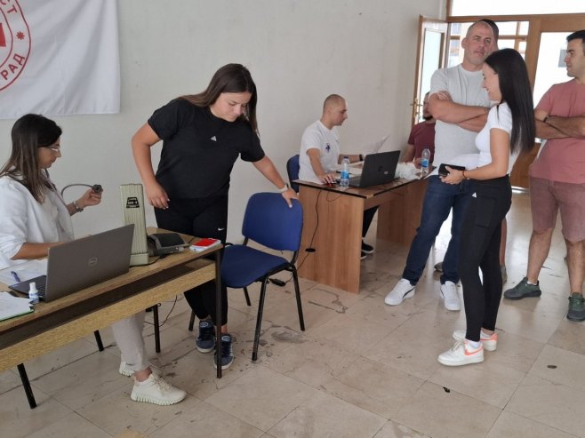 Crveni krst u Mrkonjić Gradu organizovao akciju dobrovoljnog darivanja krvi