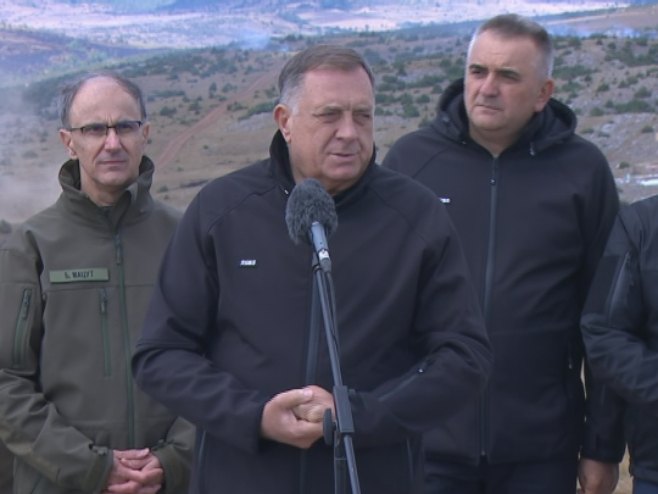 Dodik čestitao vojnicima: Srbija i srpski narod mogu biti zadovoljni - vojni aspekt razvoja na najvišem nivou