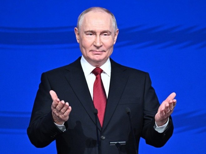 Putin: Ruski narod ujedinjen, pobijediće istinske patriote