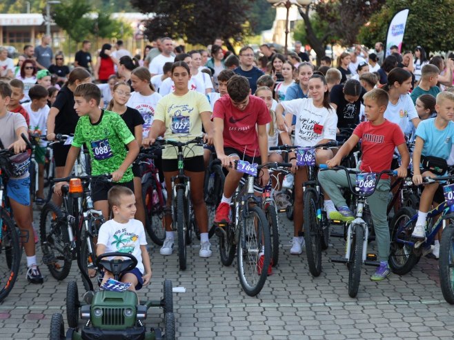 "Ugljevik u pokretu" okupio sve generacije: Biciklijada spojila sport, rekreaciju i druženje