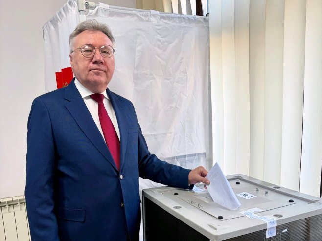 U Ambasadi otvoreno biračko mjesto za Donji dom ruskog Parlamenta