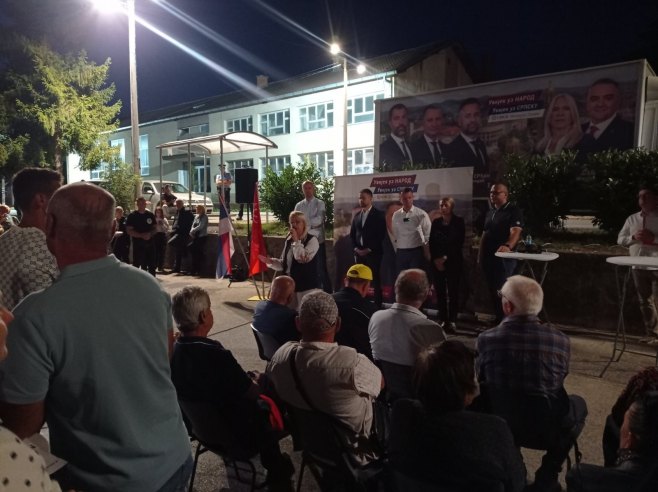 Kandidati SNSD u Bronzanom Majdanu: Lokalna vlast mora rješavati probleme građana