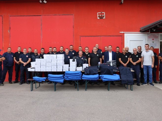Stigla nova oprema za vatrogasce i civilnu zaštitu u Ugljeviku vrijedna 20.000 KM