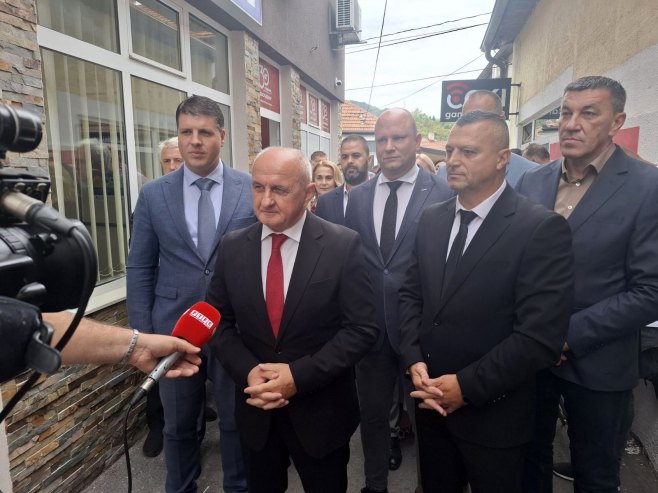 Koalicija SP, DEMOS-a i NDP-a u Višegradu - Foto: SRNA