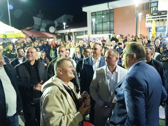 Minić: Čajniče grad vjernih ljudi