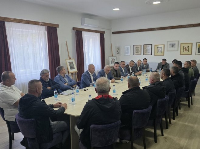 Ministar Stevanović u Foči Ministar Stevanović u Foči - Foto: RTRS