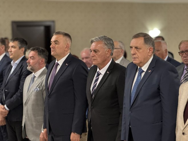 Minić: Nemjerljiv doprinos medicinskih radnika u borbi za Srpsku