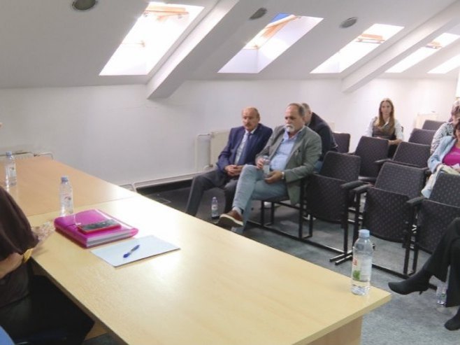 Sastanak porodica poginulih i nestalih - 