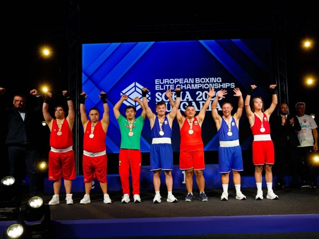 Istorijski uspjeh u Sofiji: Pet boksera sa daunovim sindromom iz Banjaluke osvojilo evropske medalje