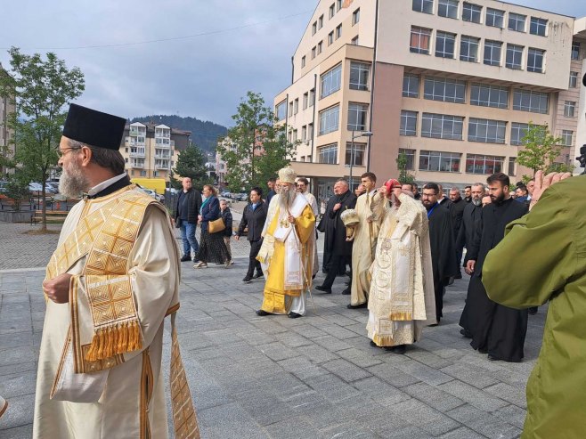Patrijarh Porfirije osveštao hram u Palama