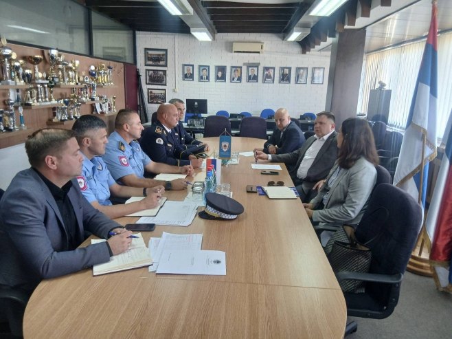 Budimir i Kostrešević sa rukovodstvima policijskih uprava Bijeljina i Zvornik (FOTO)