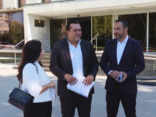 SDP predao inicijative za nove zakone u NSRS SDP predao inicijative za nove zakone u NSRS - Foto: RTRS