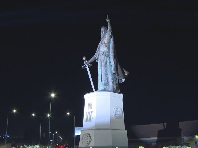 U Banjaluci svečano otkriven spomenik posvećen knezu Lazaru
