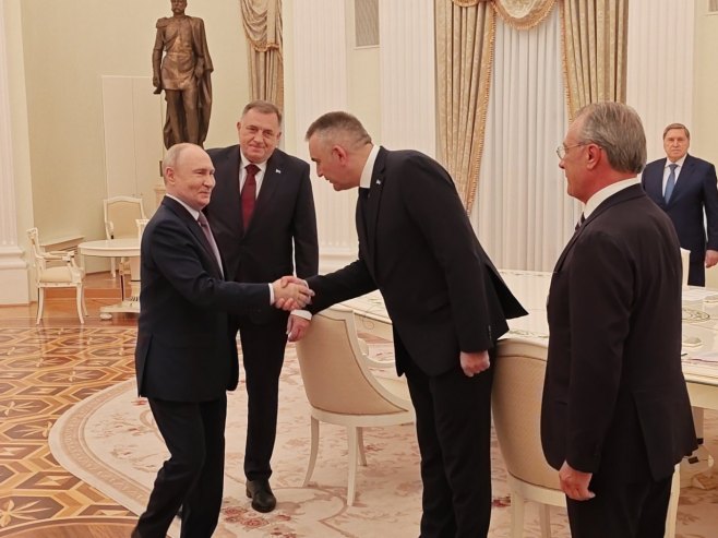 Putin sa Minićem i Dodikom: Želimo pravedniji odnos prema Srbima, a nametanja smatramo neprihvatljivim (VIDEO)