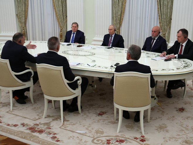 UŽIVO - Konferencija za novinare po povratku delegacije Srpske iz Rusije