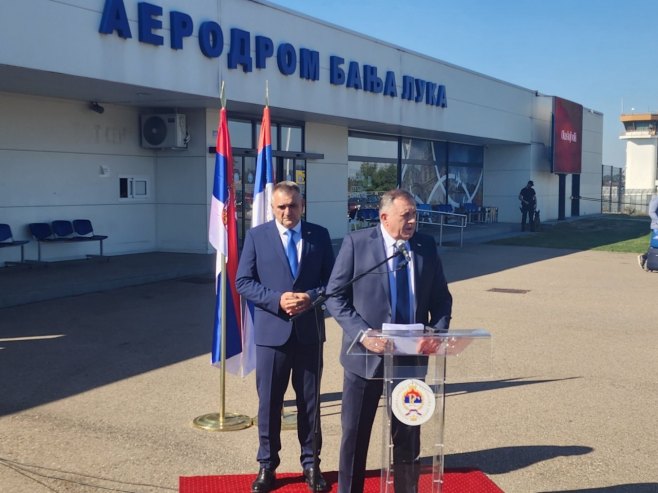 UŽIVO - Konferencija za novinare po povratku delegacije Srpske iz Rusije