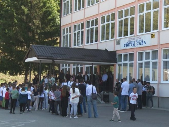 Ulaganja u bolje uslove školovanja: U škole u Loparama uloženo 80.000 KM