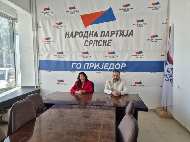 Olivera Brdar Mirković i Stevica Dronjak - Foto: RTRS