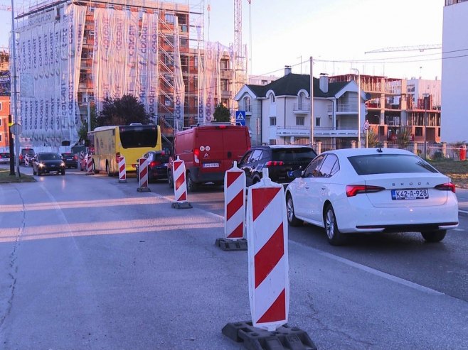 Banjaluka se vrti u krug: Nikad više kružnih tokova, a gužve nikad veće (VIDEO)