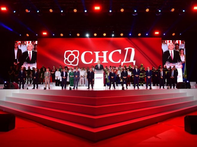 Medvedev: Zahvaljujući SNSD-u Banjaluka odlučno brani pravo da gradi svoju budućnost