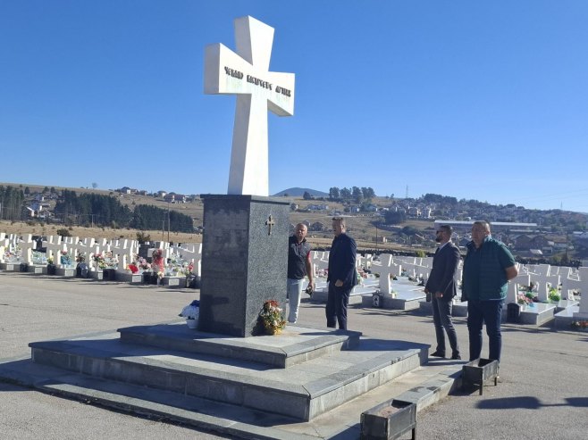 Rukovodstvo BORS-a posjetilo Novi Zejtinlik povodom završetka rekonstrukcije 172 grobna mjesta