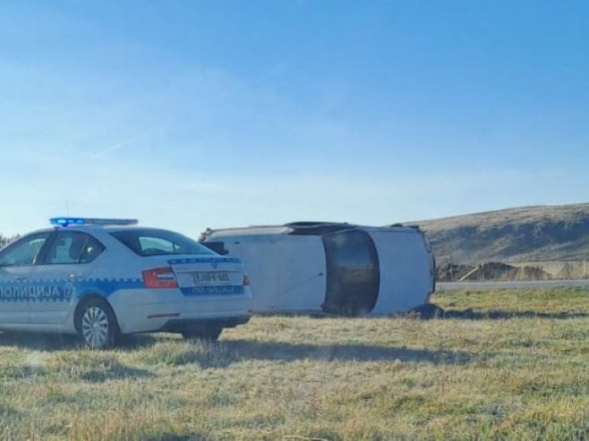 Sokočanin vozilom sletio sa puta i poginuo