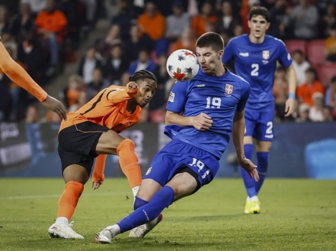 Fudbaleri Srbije poraženi od Holandije u Ajndhovenu