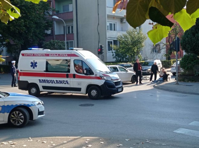Saobraćajna nezgoda u Banjaluci, automobil udario biciklistu