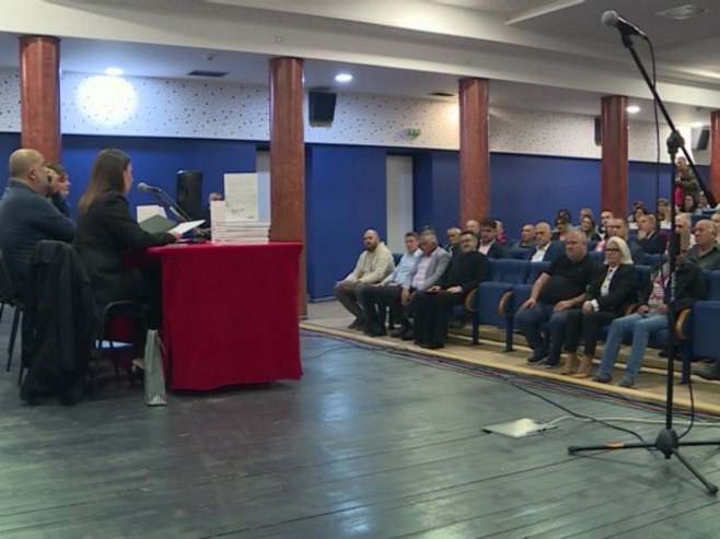 U Trebinju održana promocija knjige "Srećo moja" (VIDEO)