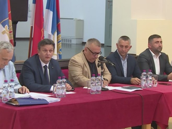 Ko ruši SDS i ko je na izlaznim vratima - Blanuša ili  Petrović (VIDEO)