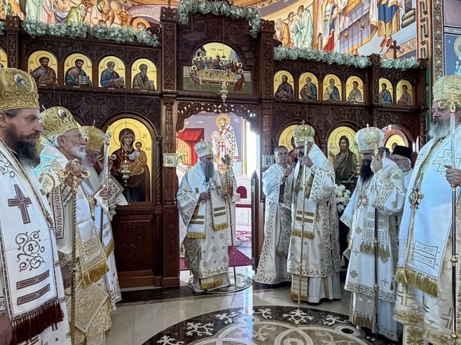 Patrijarh Porfirije služio liturgiju u manastiru Svetog Save u Ilejnu u Melburnu