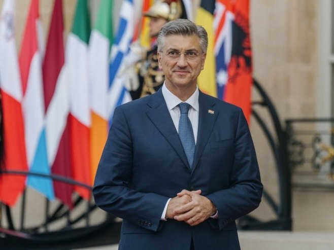 Plenković podnosi izvještaj o radu Vlade pred polupraznom saborskom salom