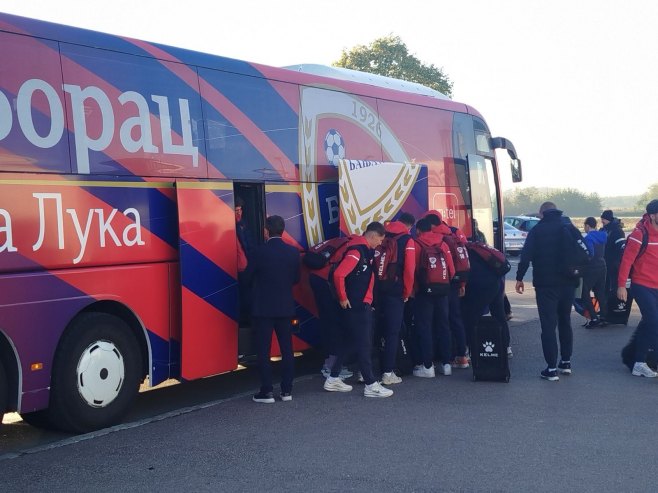 Fudbaleri Borca otputovali u Atinu na megdan Panatinaikosu (FOTO)