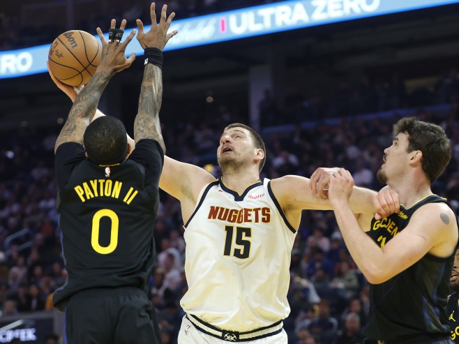 Magična igra Јokića u NBA (VIDEO)