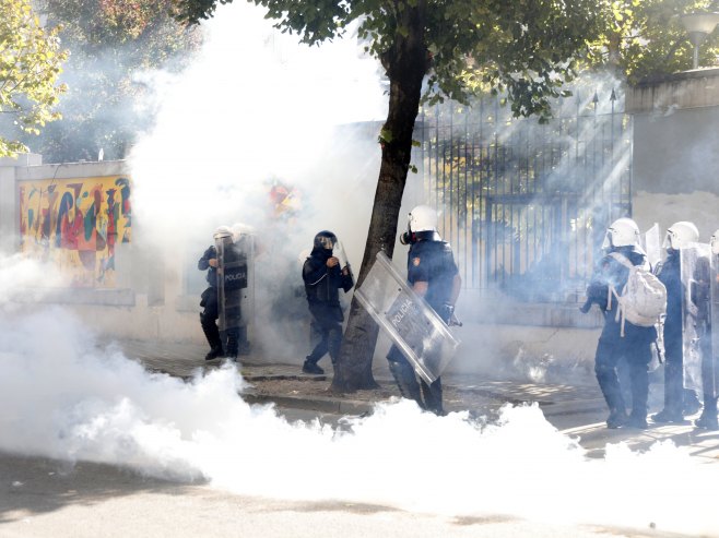 Tirana, Albanija (Foto: EPA/MALTON DIBRA) - 