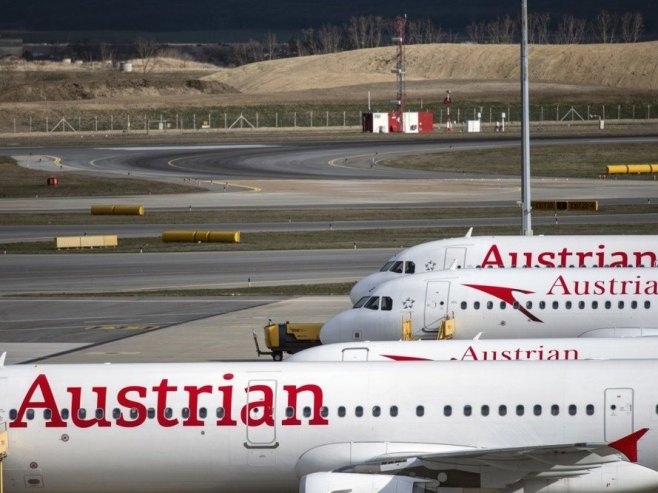 Avioni Austrija erlajnsa, ilustracija (Foto: EPA/CHRISTIAN BRUNA) - 