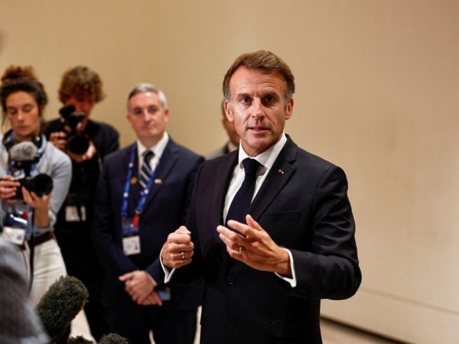 Makron: Neće se ponoviti neredi i pljačke Makron: Neće se ponoviti neredi i pljačke