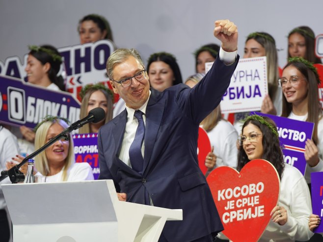 Vučić: Јavite Srpskoj da je volimo (VIDEO)