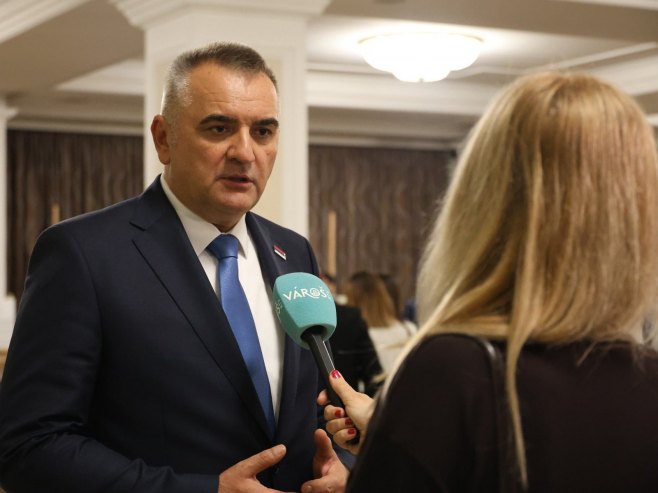 Minić: Srbi i danas vode bitku, i to za očuvanje identiteta