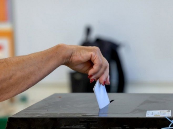 Za državljane Srbije u Crnoj Gori biće otvorena tri biračka mjesta, u nedjelju 25. oktobra
