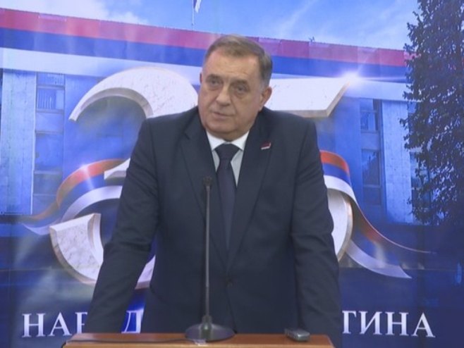 Dodik: Stojimo iza RTRS-a i radnika, narednih dana rješenje problema (VIDEO)