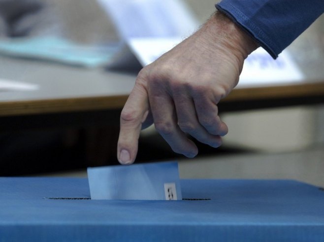 Počeli parlamentarni izbori u Izraelu, Netanijahu pred velikim političkim izazovom