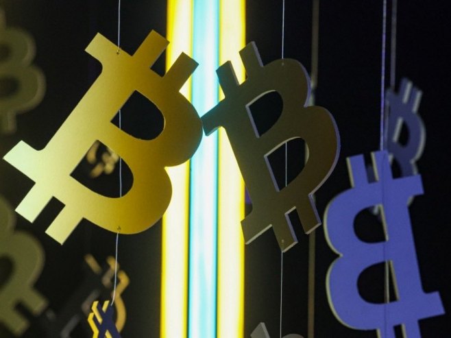 Bitkoin pao za 4,22 odsto na 68.790 evra nakon hakerskog napada na berzu Bajnens