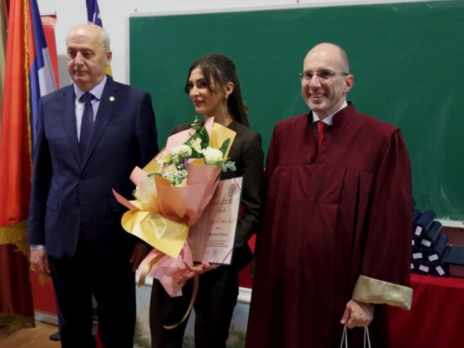 I. Sarajevo: Promovisano 35 diplomiranih pravnika i mastera pravnih nauka